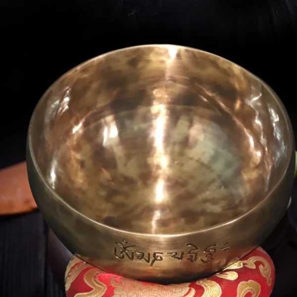 Grand Bol Tibétain Pleine Lune Népalais – Fait Main – Méditation, Yoga et Amélioration de la Concentration - Image 3