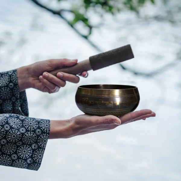 Bol chantant tibétain en métal doré, pour yoga et guérison, en bronze