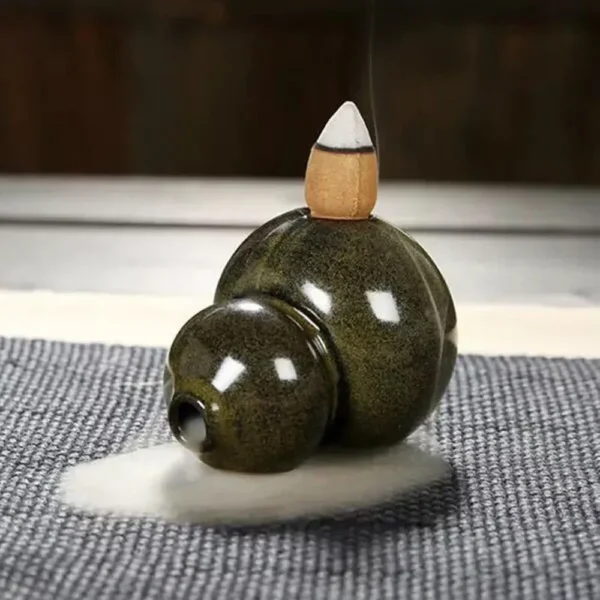 Mini Brûleur d'Encens à Reflux en Céramique | Porte-Encens Design Buddha Zen pour Bureau et Maison - Image 3