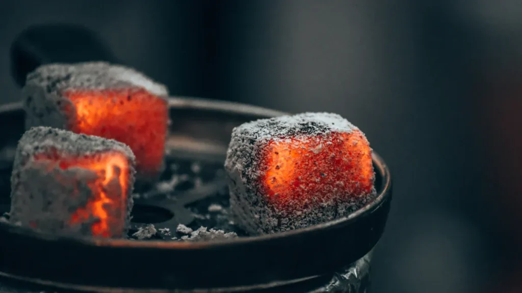 Charbon pour encens : toxique ou sans danger ?